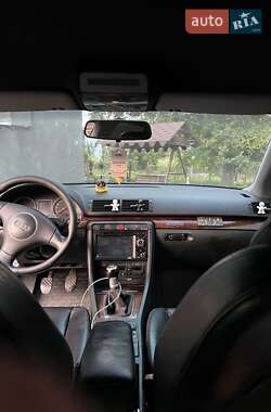 Универсал Audi A4 2002 в 