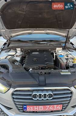Седан Audi A4 2012 в 