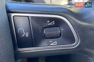 Седан Audi A4 2011 в 
