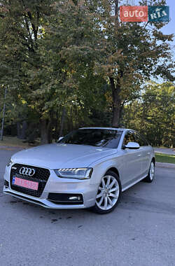 Седан Audi A4 2014 в Харкові