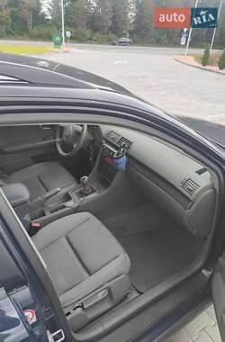 Универсал Audi A4 2002 в Гайсине