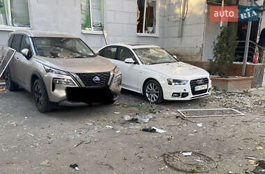 Седан Audi A4 2013 в 