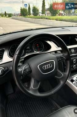 Седан Audi A4 2012 в 