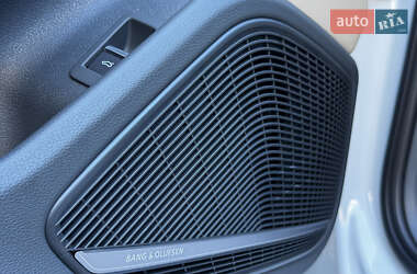 Седан Audi A4 2019 в 