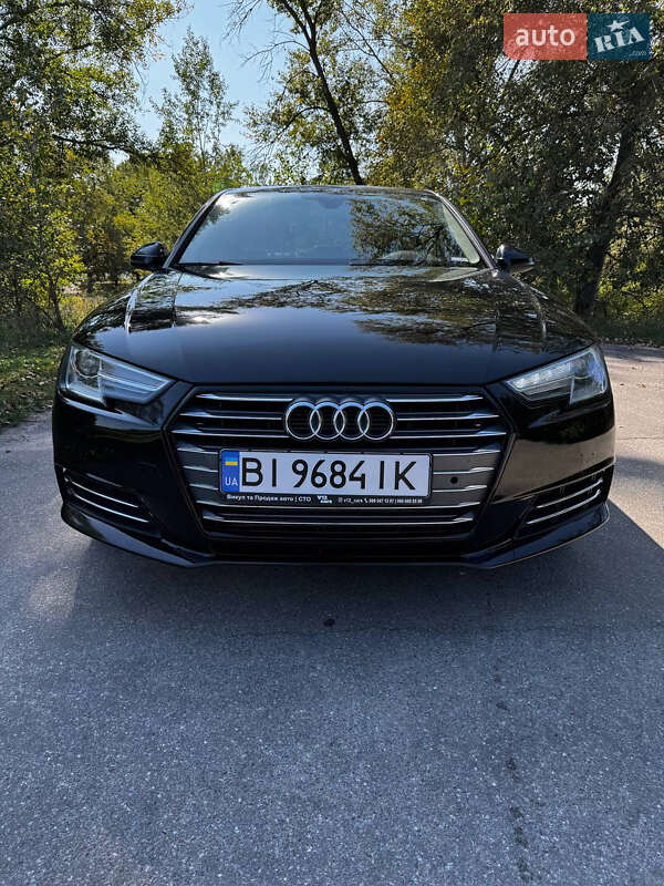 Седан Audi A4 2016 в Горішніх Плавнях