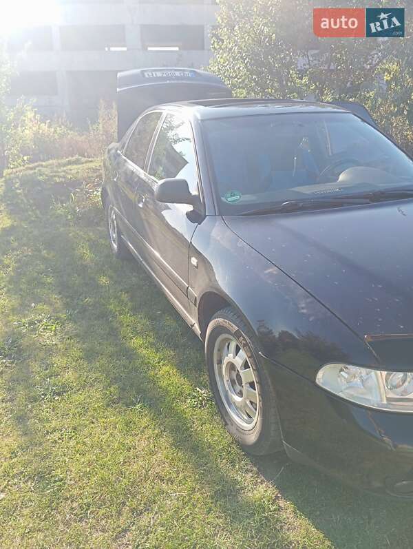 Седан Audi A4 1999 в Турбовом фото 23 Седан Audi A4 1999 в Турбовом