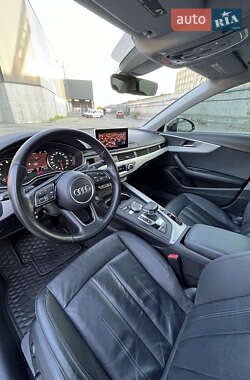 Седан Audi A4 2016 в 