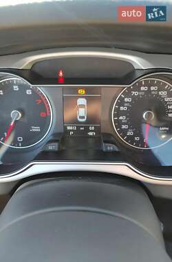 Седан Audi A4 2015 в 