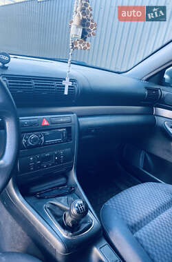 Универсал Audi A4 1999 в 