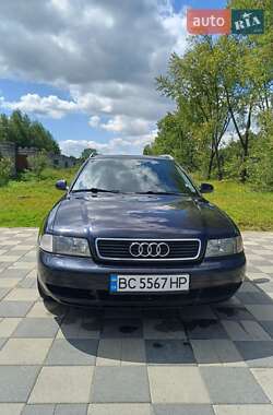 Універсал Audi A4 1998 в 
