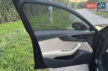 Седан Audi A4 2020 в 