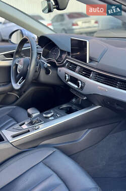 Седан Audi A4 2017 в 