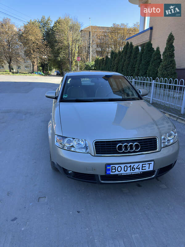 Седан Audi A4 2003 в Збараже