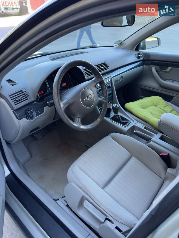 Седан Audi A4 2003 в Збараже