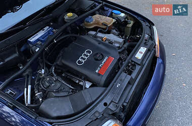 Седан Audi A4 1997 в 