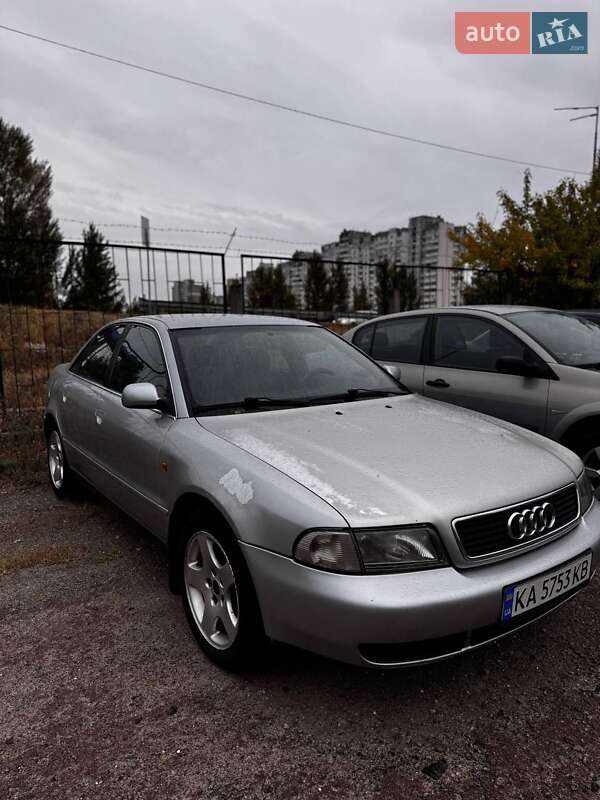 Audi A4 1998
