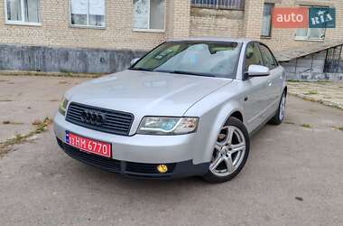 Седан Audi A4 2004 в Олександрії