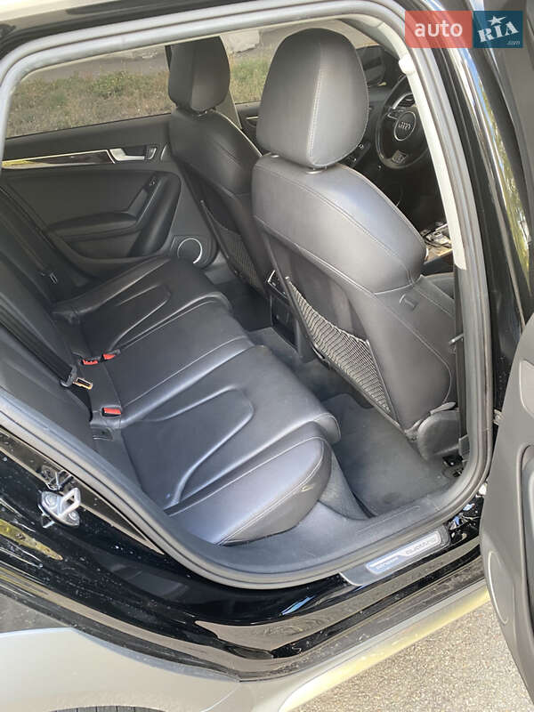 Универсал Audi A4 2013 в Харькове