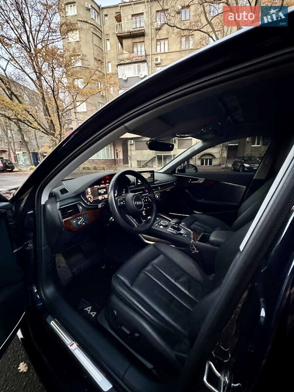 Седан Audi A4 2017 в Днепре