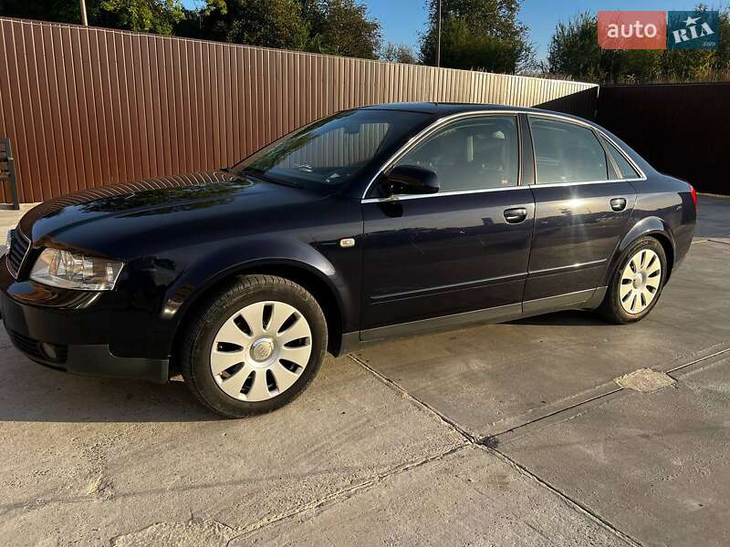 Седан Audi A4 2002 в Львове