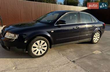 Седан Audi A4 2002 в 