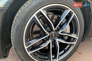 Седан Audi A4 2023 в 