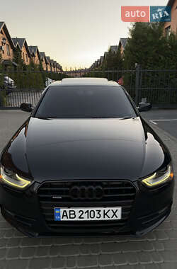 Седан Audi A4 2012 в 