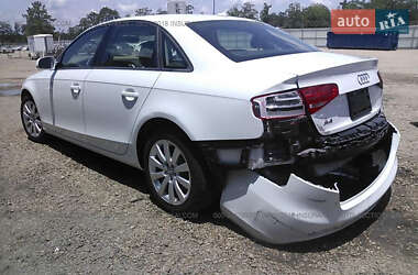 Седан Audi A4 2014 в 
