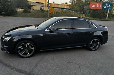 Седан Audi A4 2016 в Харькове