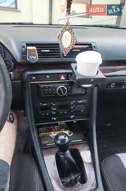 Универсал Audi A4 2002 в 