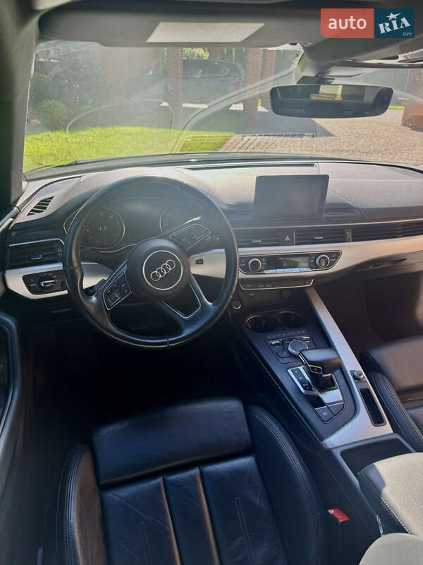 Седан Audi A4 2018 в Косове