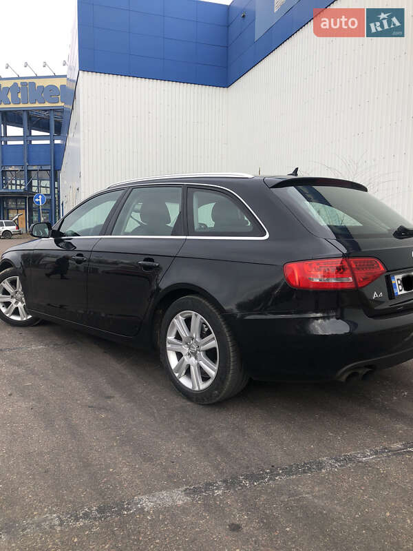 Универсал Audi A4 2010 в Николаеве