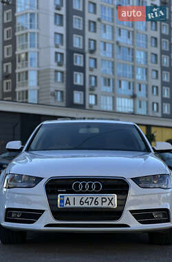 Седан Audi A4 2012 в 