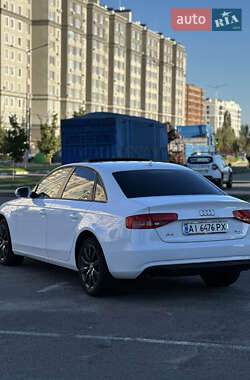 Седан Audi A4 2012 в 