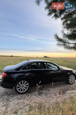 Седан Audi A4 2014 в 