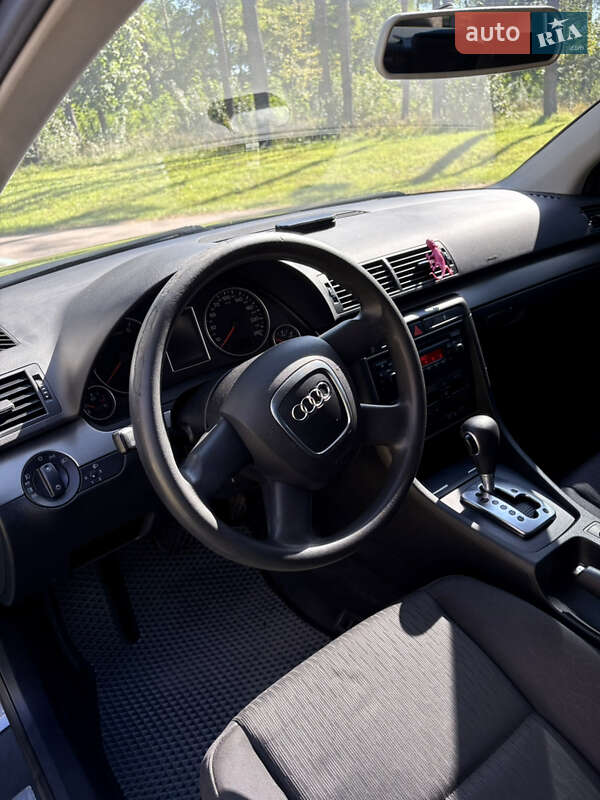 Седан Audi A4 2005 в Житомире
