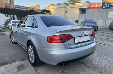 Седан Audi A4 2011 в 