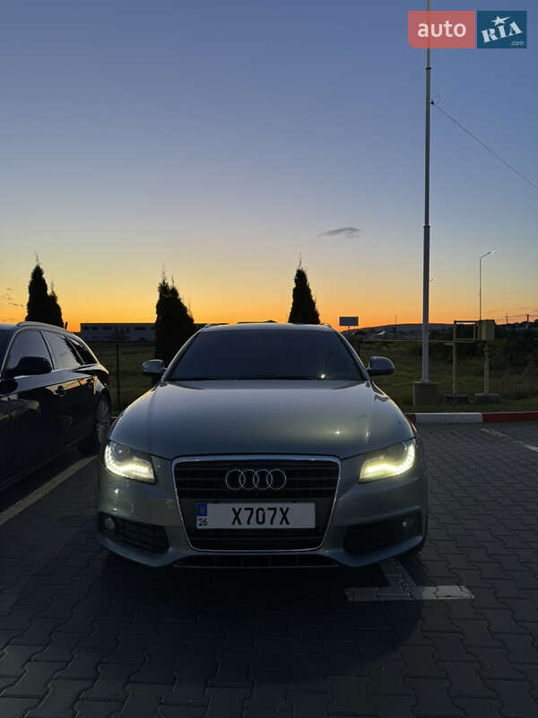 Універсал Audi A4 2010 в Чернівцях
