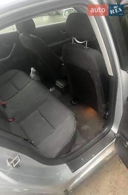 Седан Audi A4 2001 в 