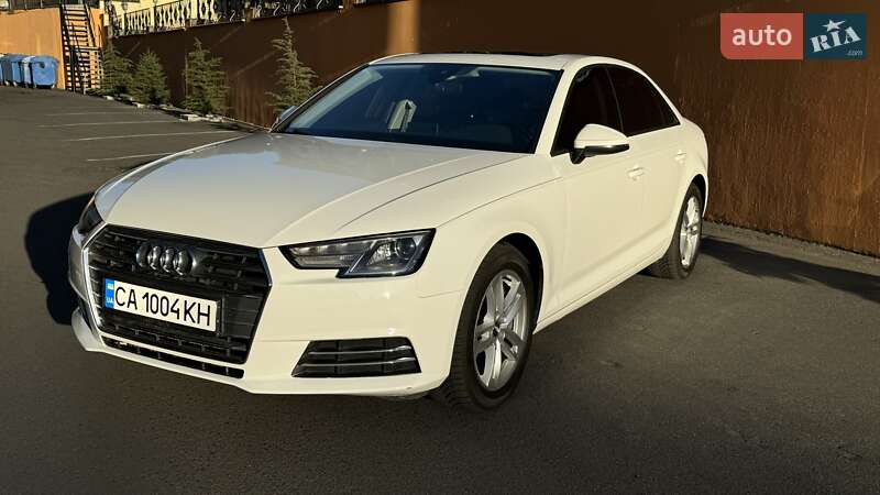 Седан Audi A4 2016 в Одессе