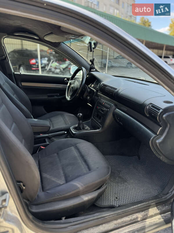 Седан Audi A4 1997 в Шостке