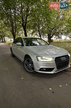Седан Audi A4 2012 в Козове Седан Audi A4 2012 в Козове