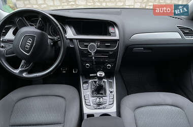 Седан Audi A4 2012 в 