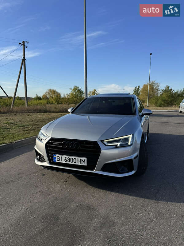 Audi A4 2015