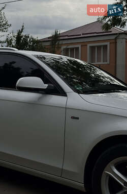 Универсал Audi A4 2013 в 