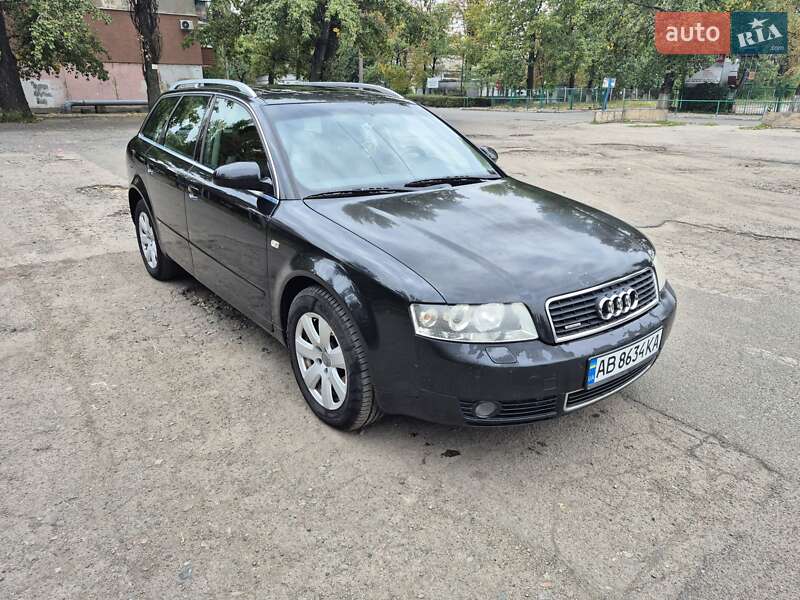 Универсал Audi A4 2002 в Петропавловке