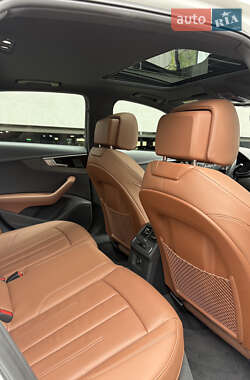 Седан Audi A4 2024 в Львове