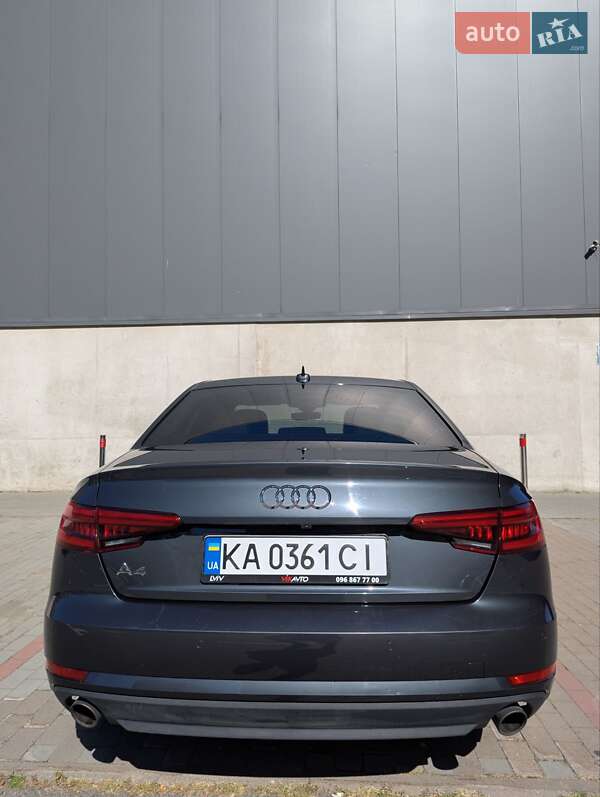 Седан Audi A4 2017 в Києві