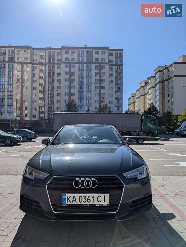 Седан Audi A4 2017 в Києві