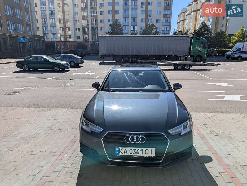 Седан Audi A4 2017 в Києві